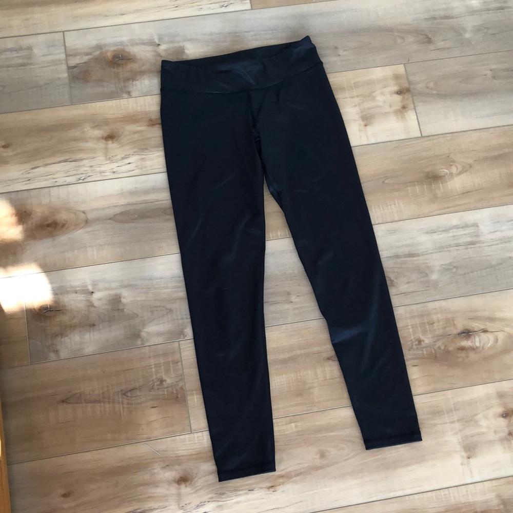 Perfect condition - Black low rise leggings